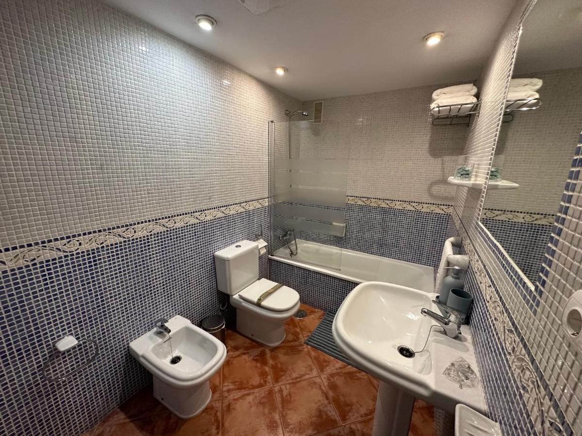 Apartamento Con Vista Al Mar En La Mitica Nogaler Торремолинос Экстерьер фото