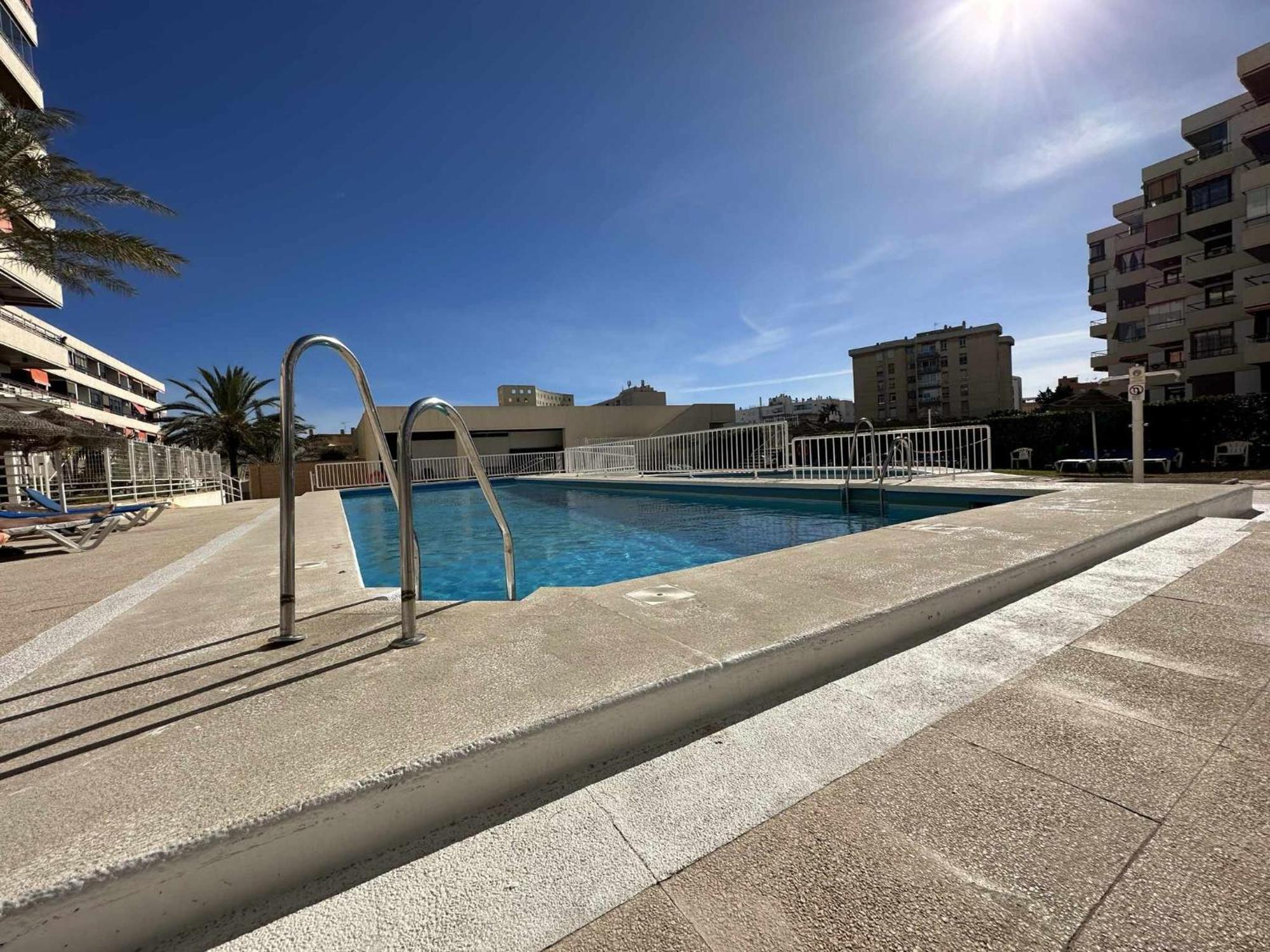 Apartamento Con Vista Al Mar En La Mitica Nogaler Торремолинос Экстерьер фото