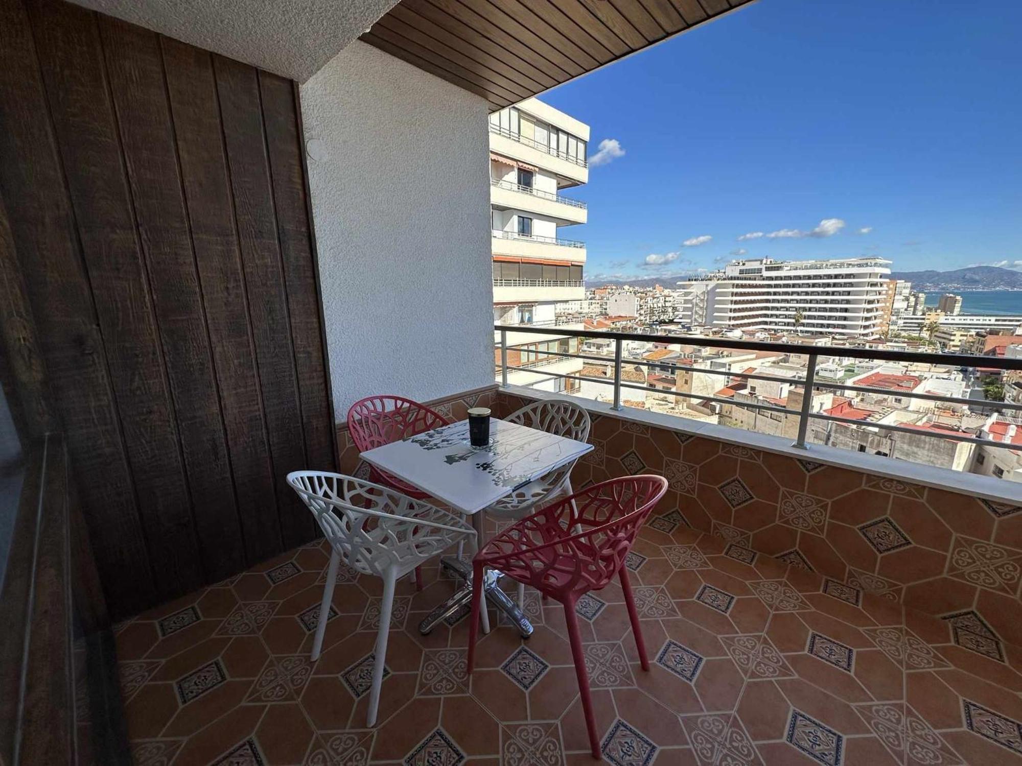 Apartamento Con Vista Al Mar En La Mitica Nogaler Торремолинос Экстерьер фото